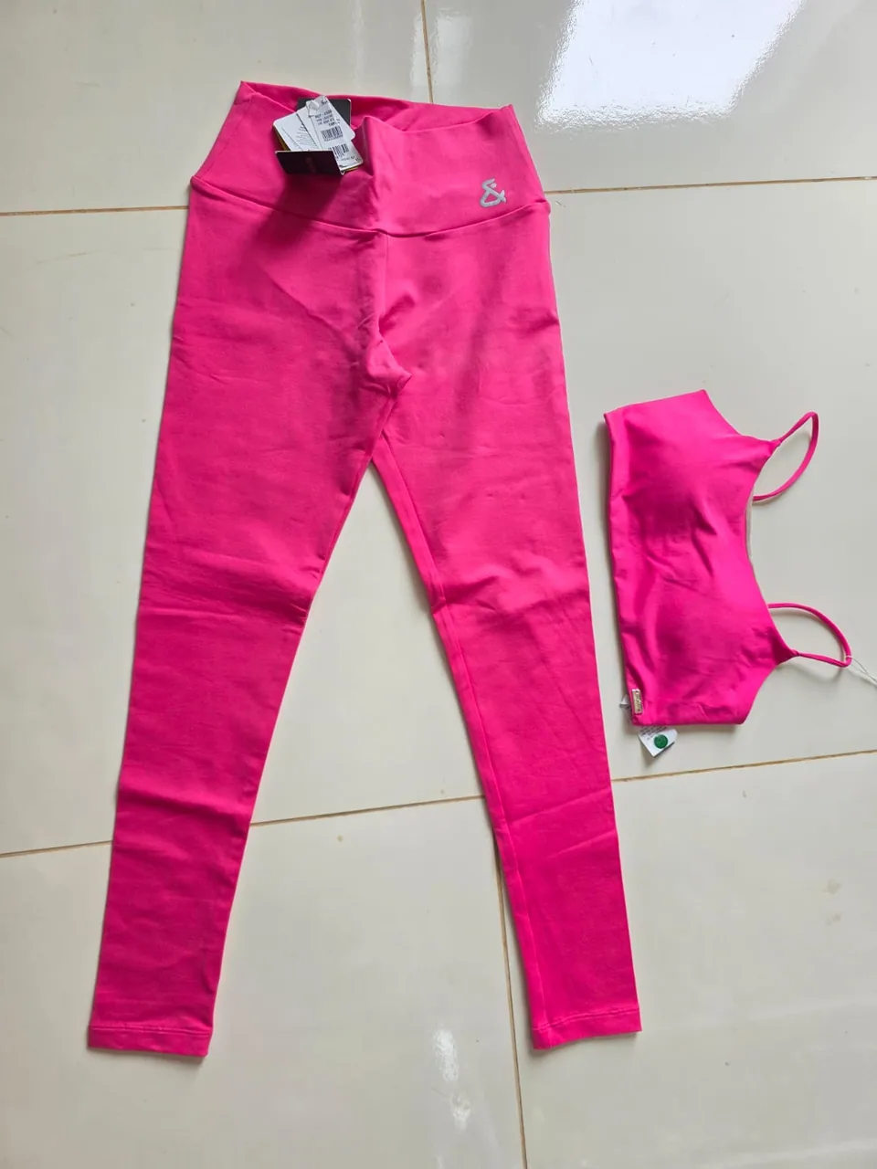 Conjunto Fitness Rosa Pink Movimento & Companhia — Foto real, sem filtro